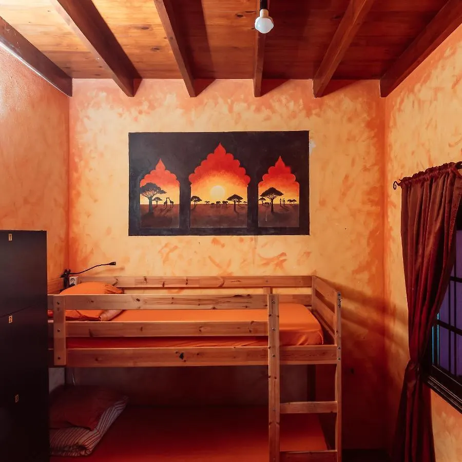 Los Amigos Nest Hostel La Mareta