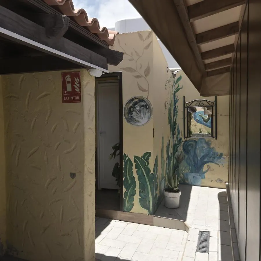 Los Amigos Nest Hostel La Mareta 0*,  Spain
