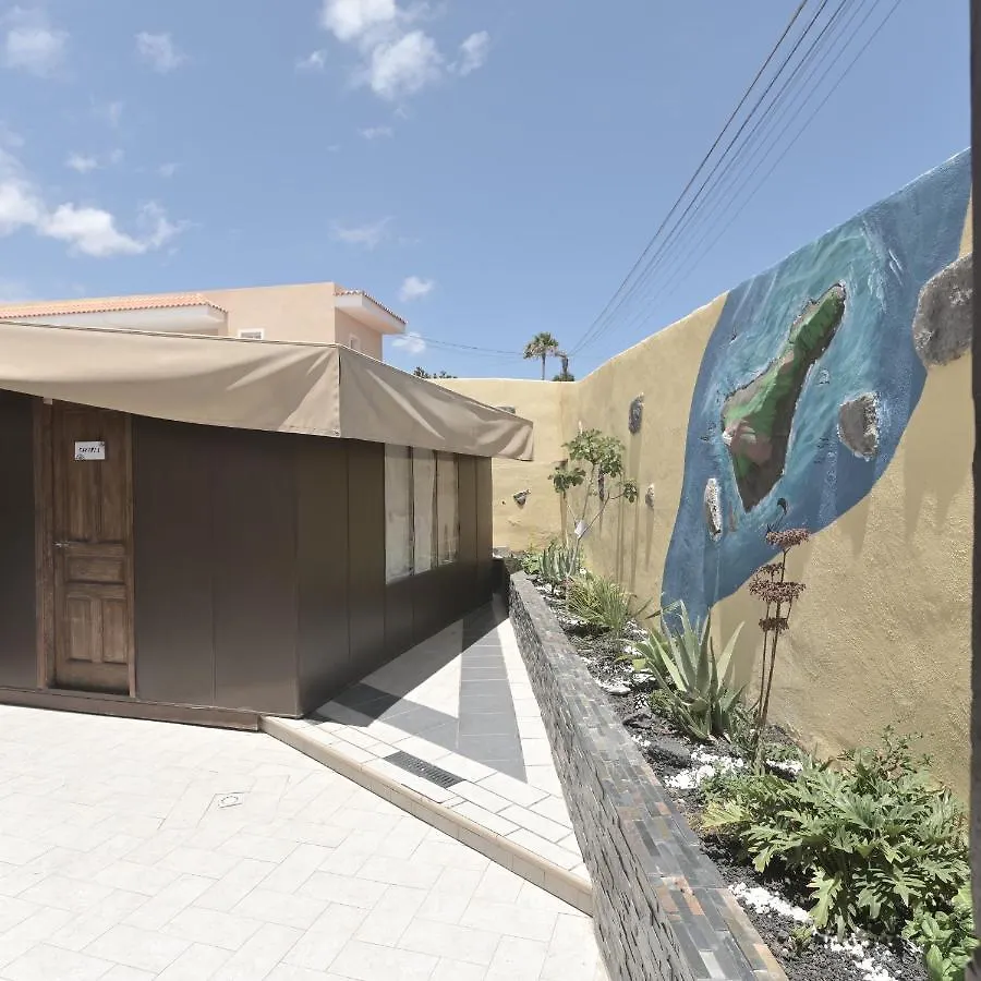 Los Amigos Nest Hostel La Mareta Spain